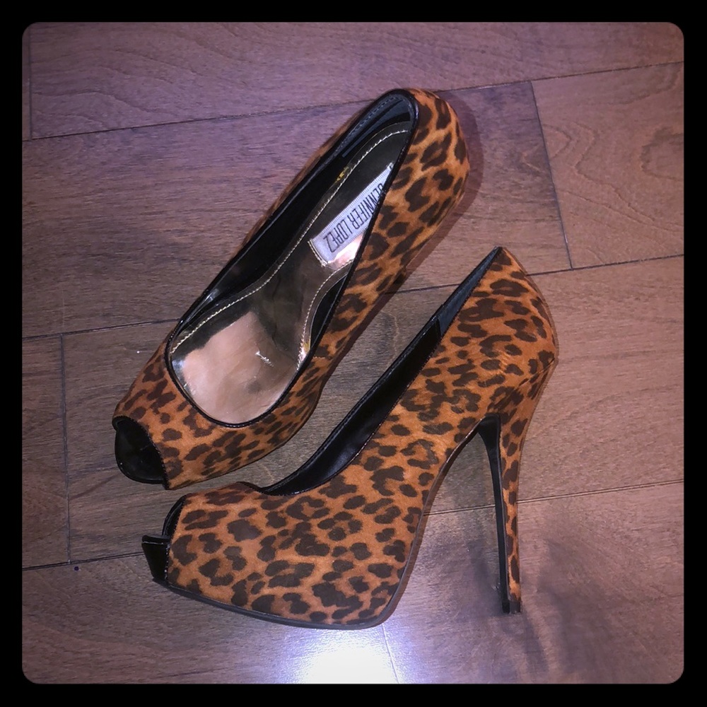 Jennifer Lopez cheetah print peep toe heels